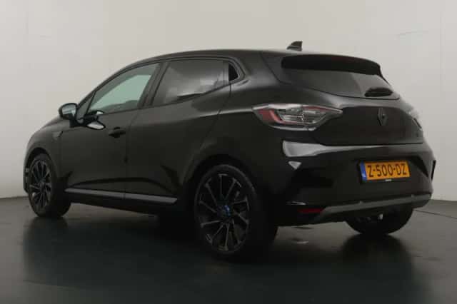 Renault Clio (2024) thumbnail 3