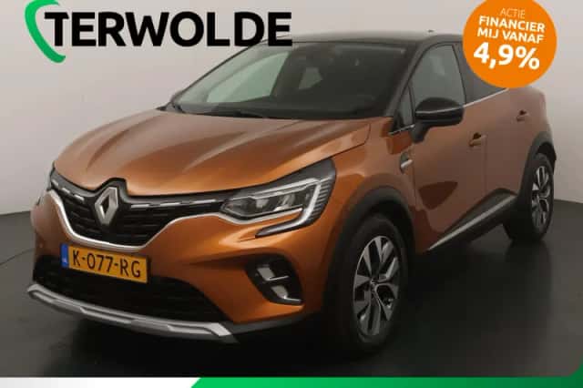 Renault Captur (2021) thumbnail 1
