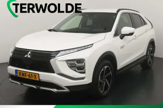 Mitsubishi Eclipse Cross (2024) thumbnail 1