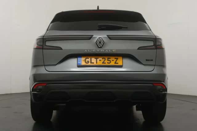 Renault Austral (2024) thumbnail 4