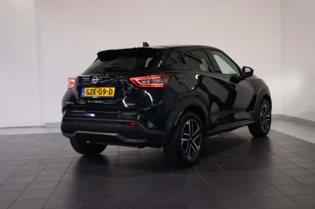 Nissan Juke (2024) thumbnail 3