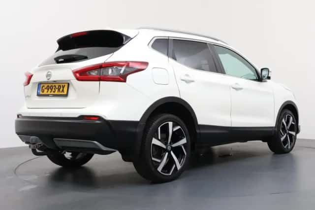Nissan Qashqai (2019) thumbnail 5