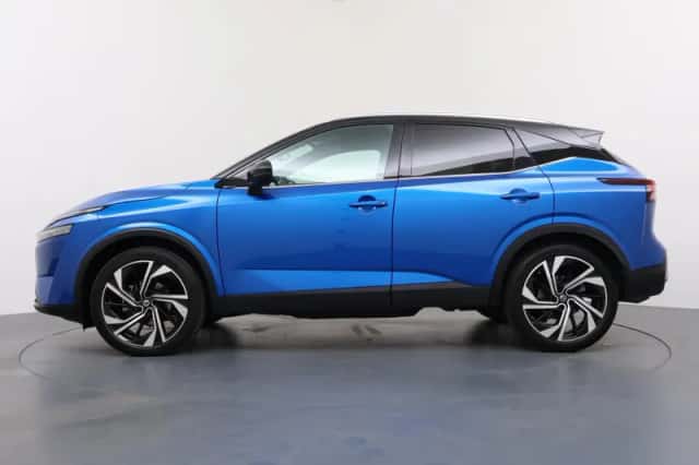 Nissan Qashqai (2022) thumbnail 2