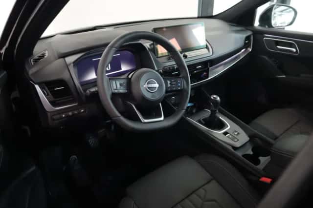 Nissan Qashqai (2025) thumbnail 2