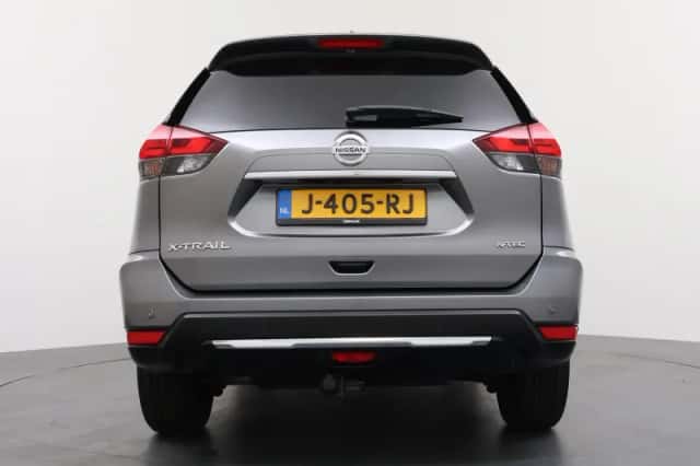 Nissan X-Trail (2020) thumbnail 4
