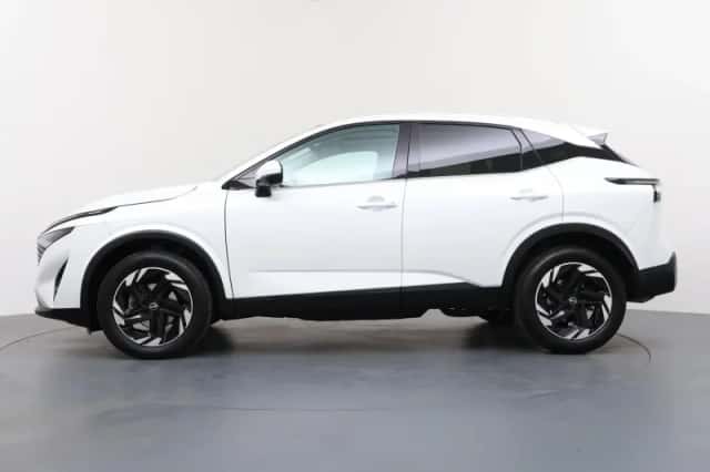 Nissan Qashqai (2024) thumbnail 2