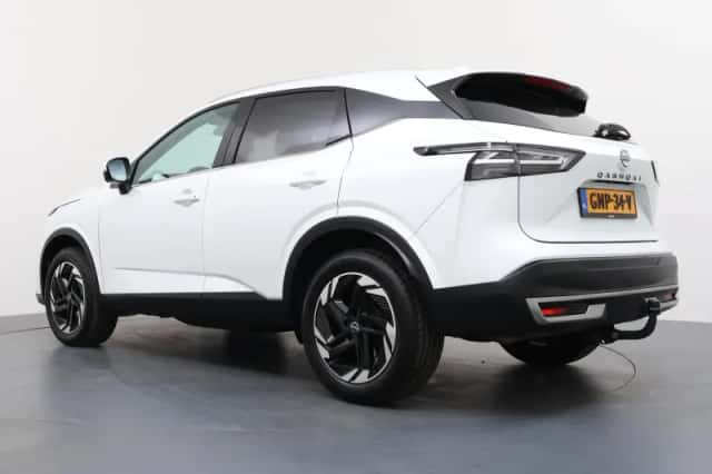 Nissan Qashqai (2024) thumbnail 3