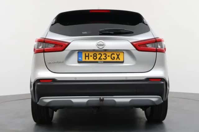 Nissan Qashqai (2020) thumbnail 4