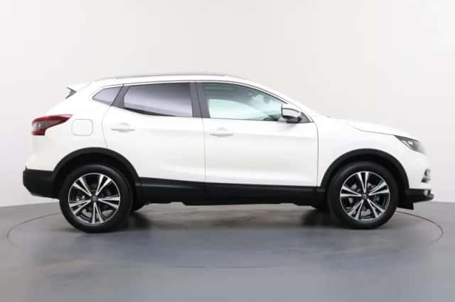 Nissan Qashqai (2020) thumbnail 6