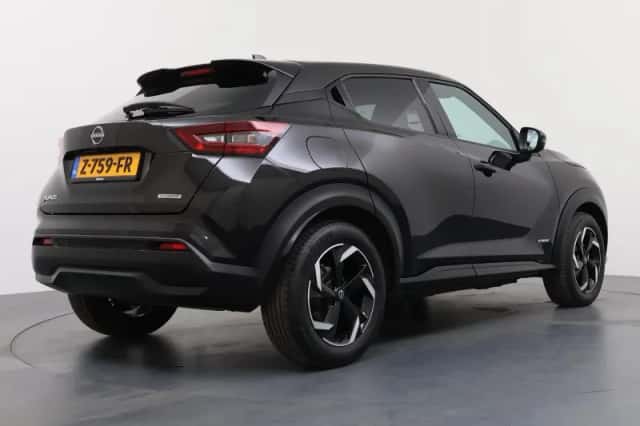 Nissan Juke (2024) thumbnail 5