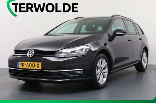 Volkswagen Golf (2017) thumbnail 1