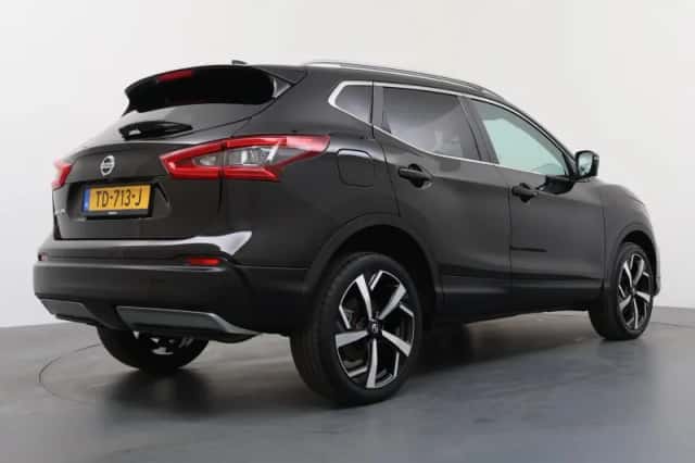 Nissan Qashqai (2018) thumbnail 5