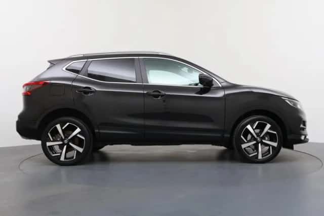 Nissan Qashqai (2018) thumbnail 6