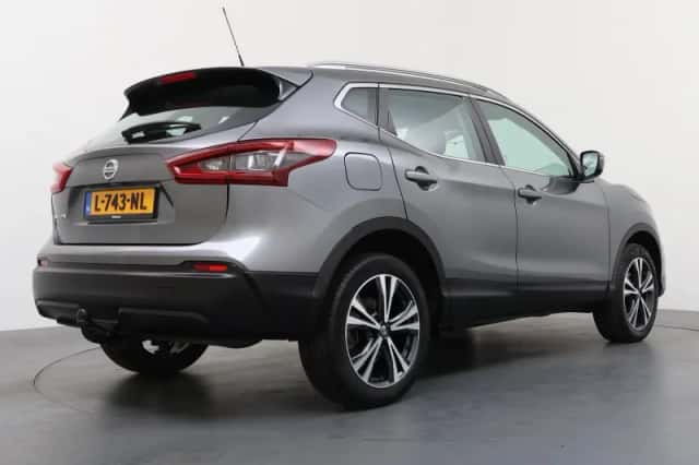 Nissan Qashqai (2021) thumbnail 5