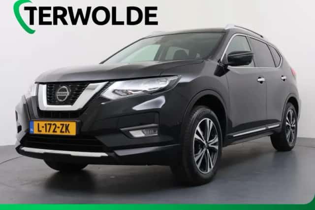 Nissan X-Trail (2021) thumbnail 1