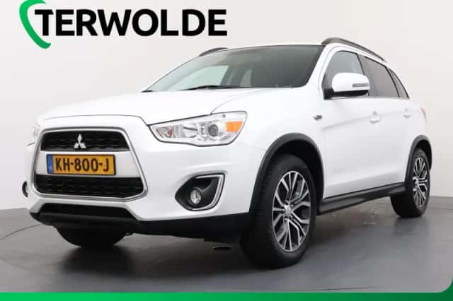 Mitsubishi ASX (2016) thumbnail 1