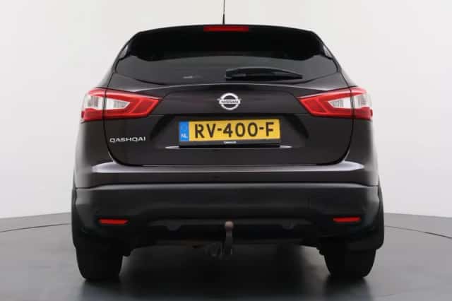 Nissan Qashqai (2016) thumbnail 4