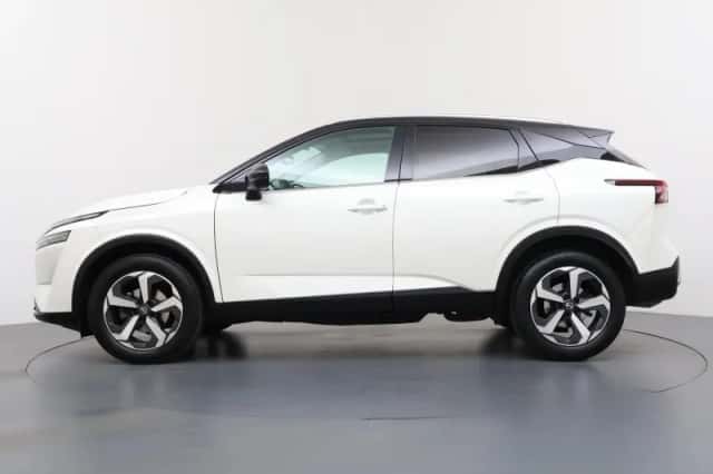 Nissan Qashqai (2021) thumbnail 2