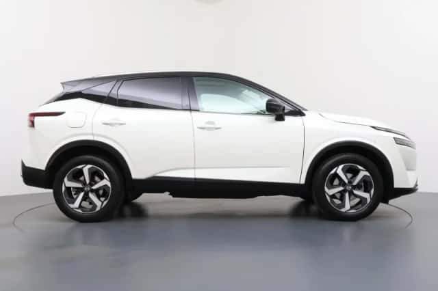 Nissan Qashqai (2021) thumbnail 6