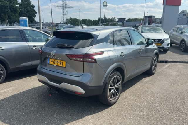 Nissan Qashqai (2022) thumbnail 5