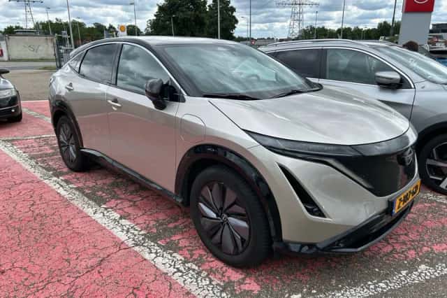 Nissan Ariya (2024) thumbnail 6