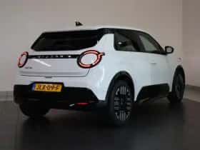 Nissan Micra (2025) thumbnail 3