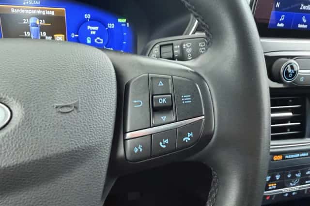 Ford Kuga (2022) thumbnail 22