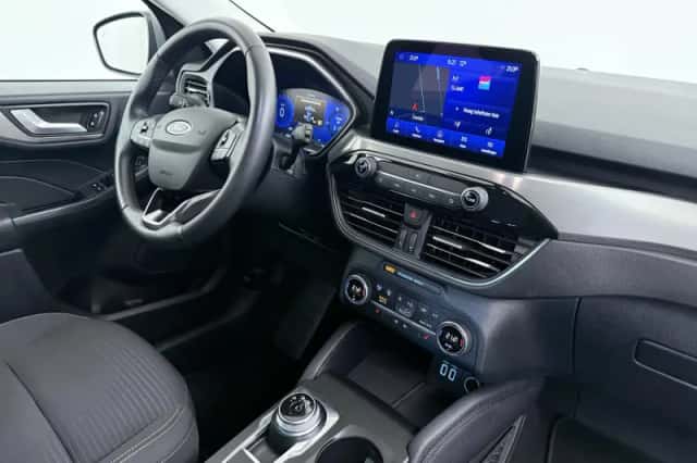 Ford Kuga (2022) thumbnail 27