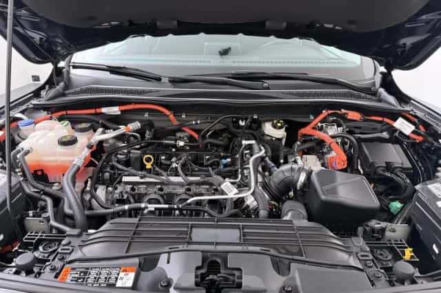 Ford Kuga (2022) thumbnail 31