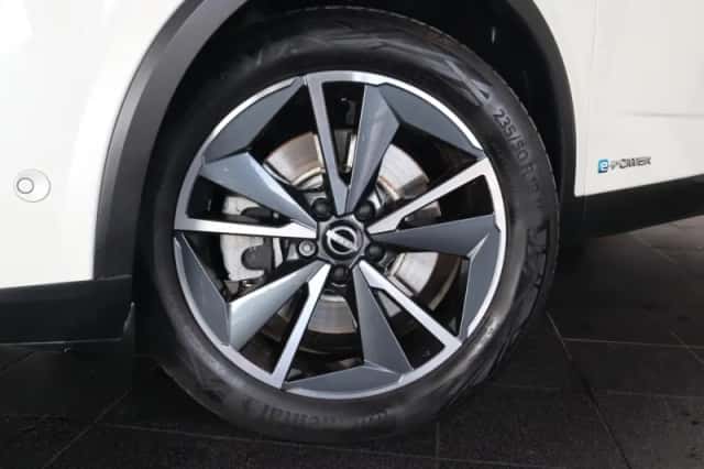 Nissan Qashqai (2023) thumbnail 16