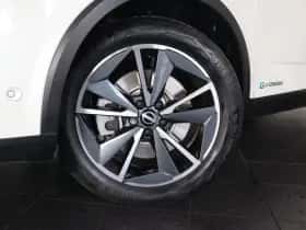 Nissan Qashqai (2023) thumbnail 16