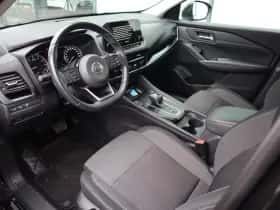 Nissan Qashqai (2022) thumbnail 2