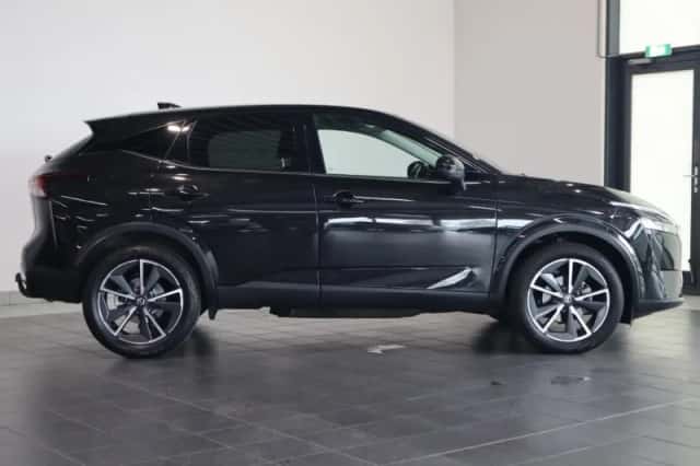 Nissan Qashqai (2022) thumbnail 5