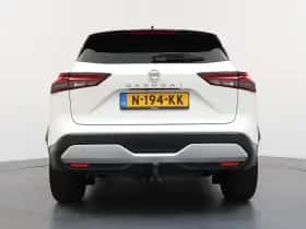 Nissan Qashqai (2021) thumbnail 4