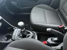 Kia Picanto (2024) thumbnail 12