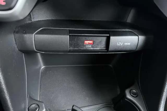 Kia Picanto (2024) thumbnail 16
