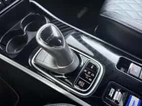 Mitsubishi Outlander (2020) thumbnail 18