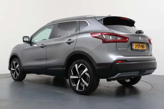 Nissan Qashqai (2020) thumbnail 3