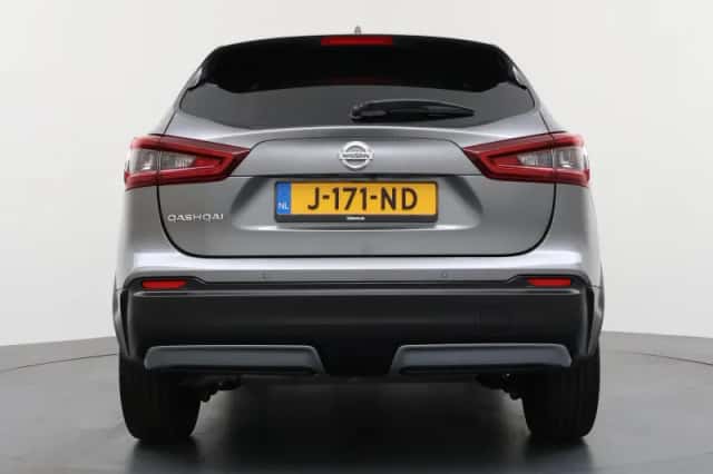 Nissan Qashqai (2020) thumbnail 4