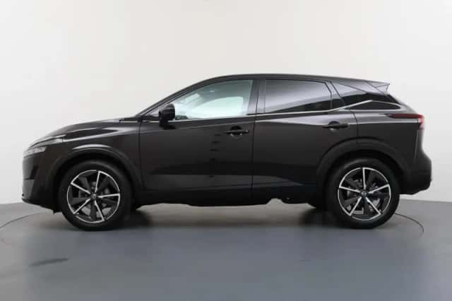 Nissan Qashqai (2022) thumbnail 2