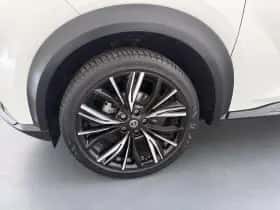 Nissan Juke (2022) thumbnail 16