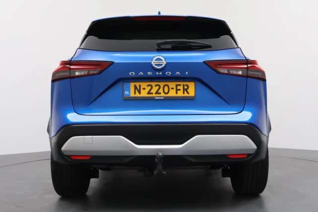 Nissan Qashqai (2021) thumbnail 4