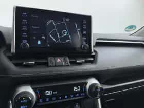 Toyota RAV4 (2020) thumbnail 11