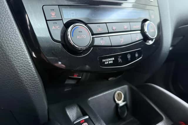 Nissan Qashqai (2019) thumbnail 15