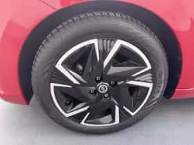 Nissan Micra (2023) thumbnail 19