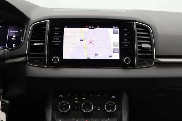 Škoda Karoq (2020) thumbnail 11
