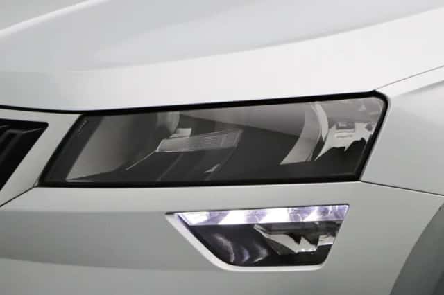 Škoda Karoq (2020) thumbnail 16