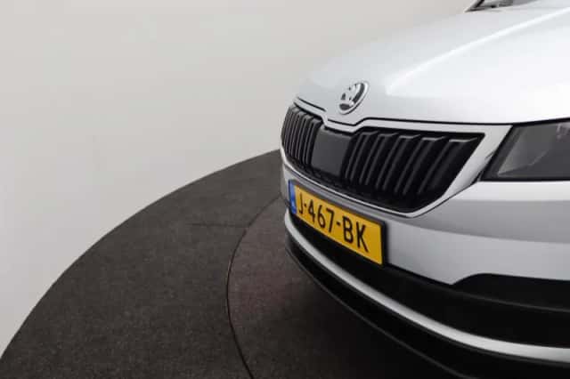 Škoda Karoq (2020) thumbnail 32