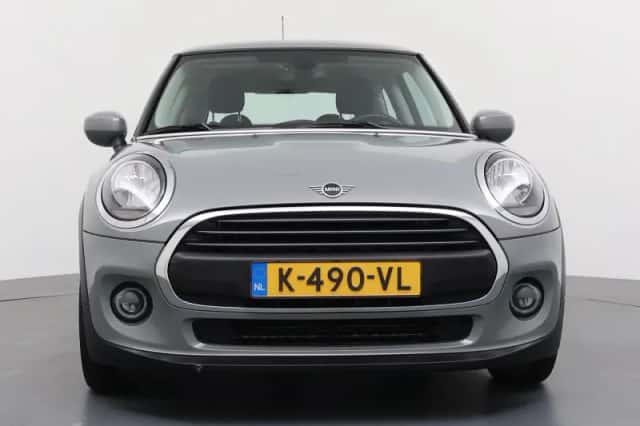MINI One (2021) thumbnail 8