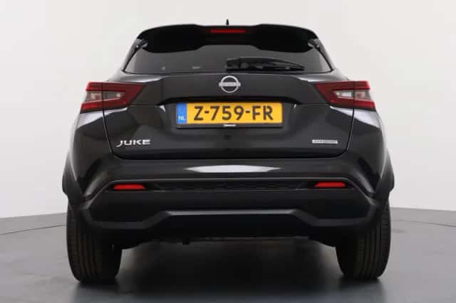 Nissan Juke (2024) thumbnail 4